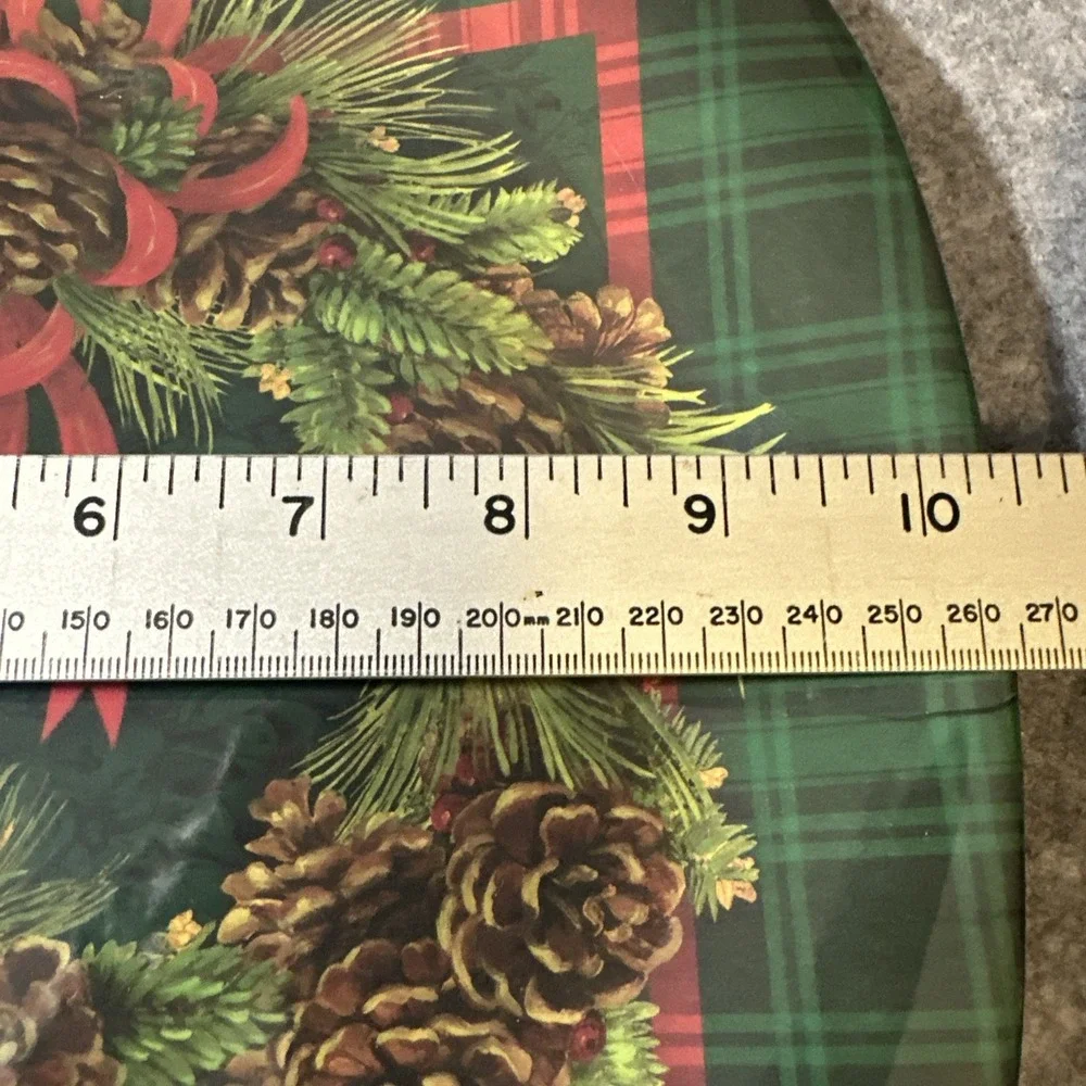 Vintage Keller-Charles Set Of 5 Holiday  Melamine  Plates Christmas Wreath